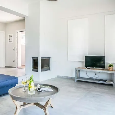 וילה Lourdata Sleeps 5 Pool Air Con Wifi *